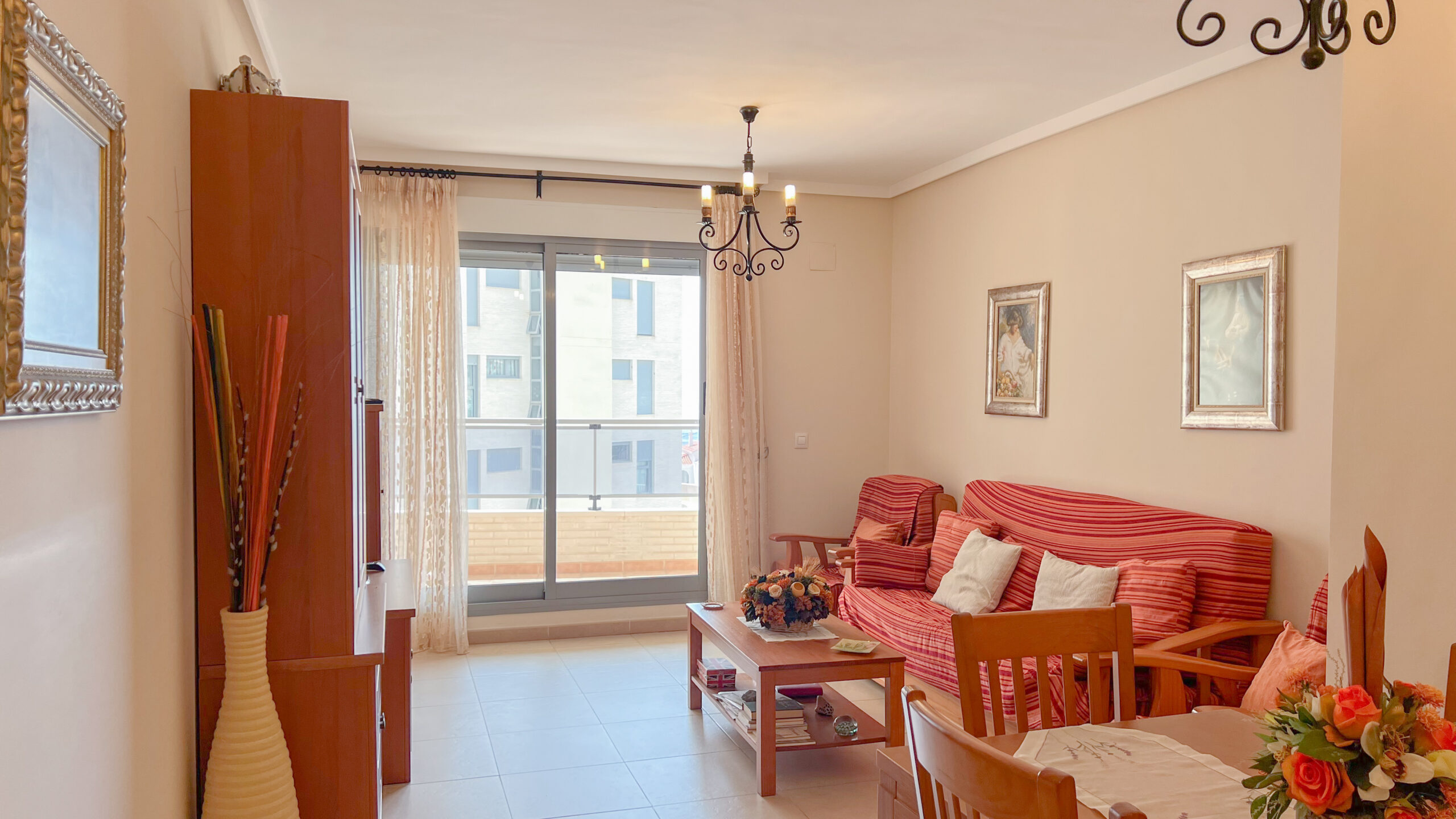 Sea-View Apartment in Calpe Near Arenal-Bol Beach