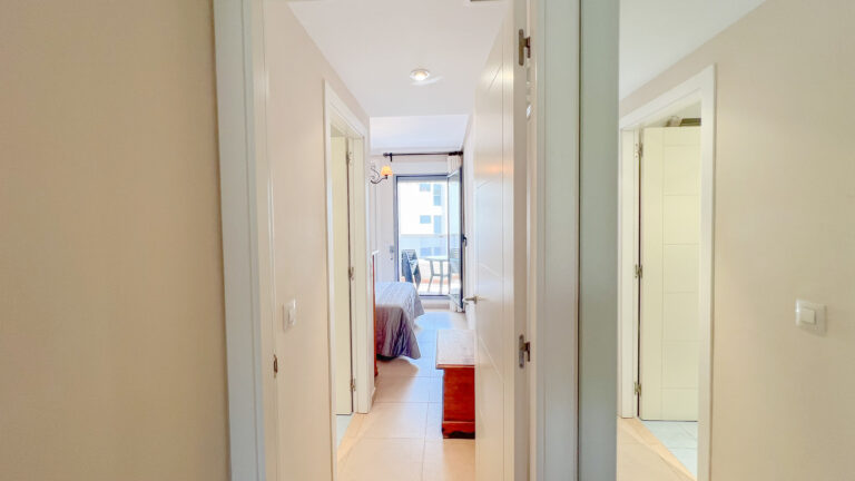 Sea-View Apartment in Calpe Near Arenal-Bol Beach
