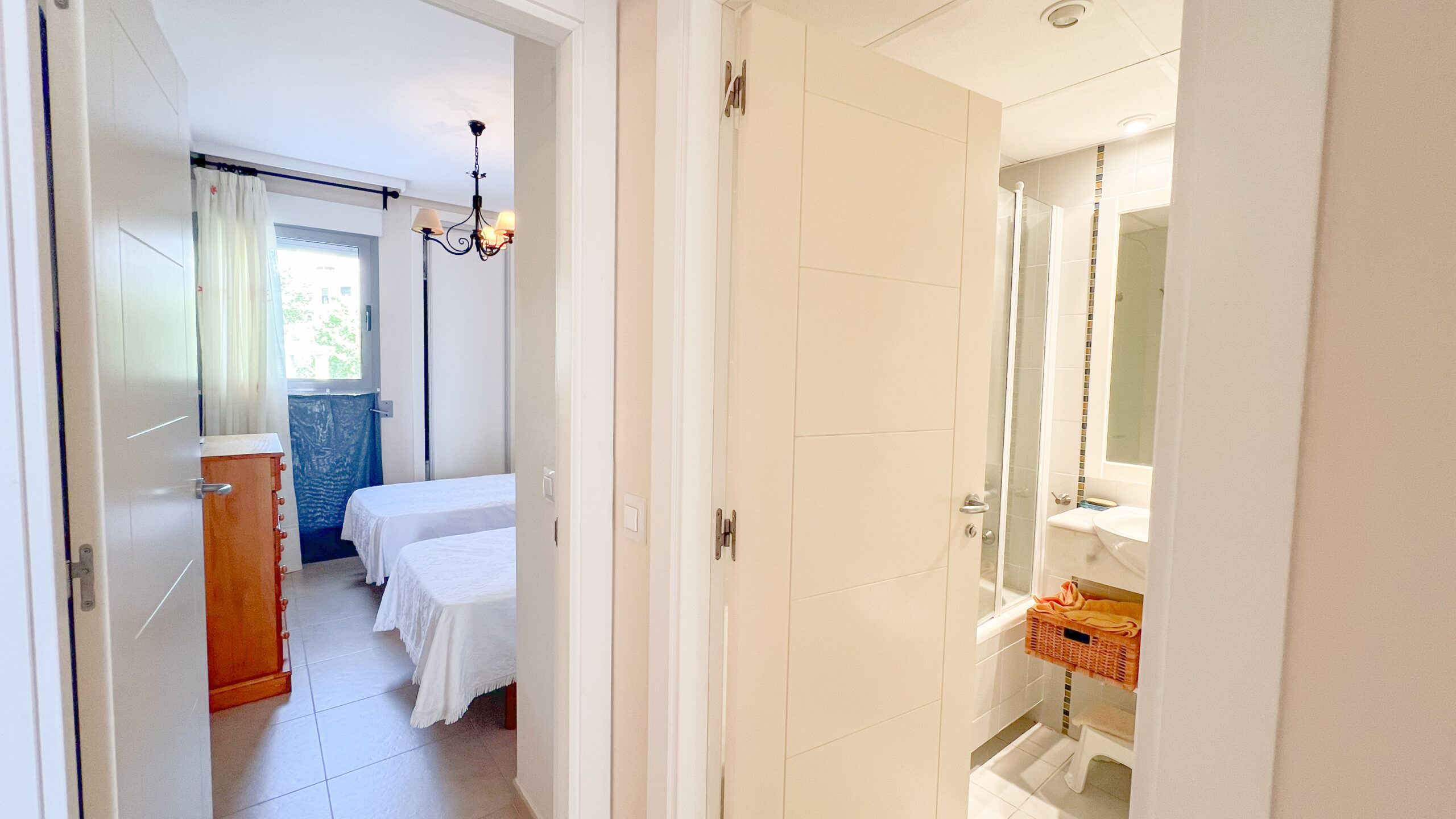 Sea-View Apartment in Calpe Near Arenal-Bol Beach