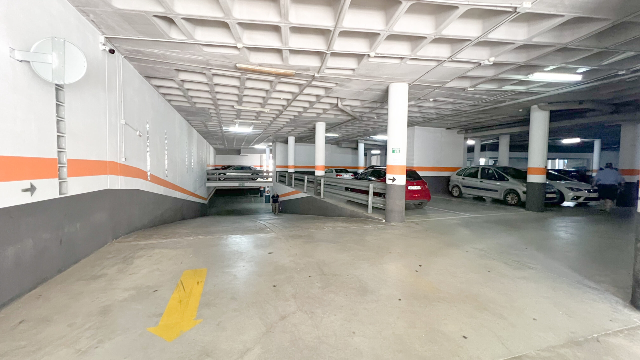 Sea-View Apartment in Calpe Near Arenal-Bol Beach