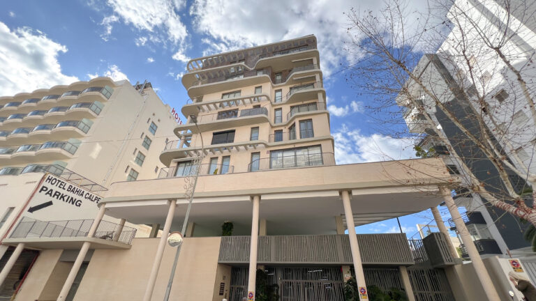 Fassade des Wohngebäudes IseaCalpe in Calpe