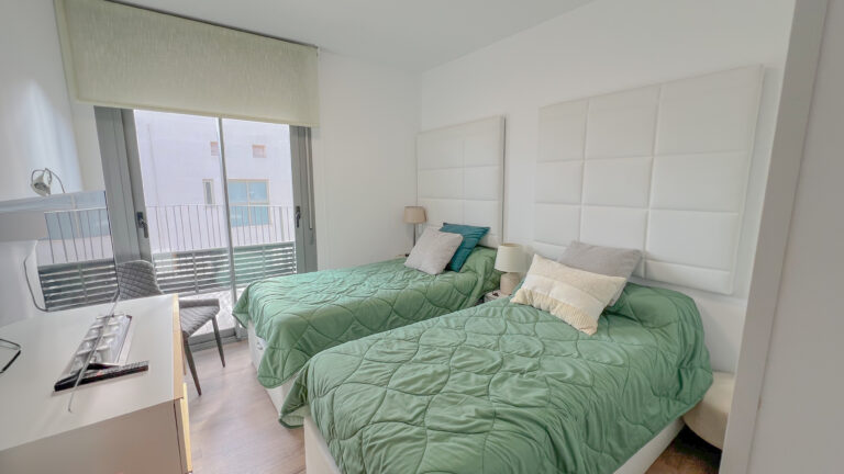Gästezimmer mit Terrassenzugang in der Nähe von Arenal Bol, Calpe