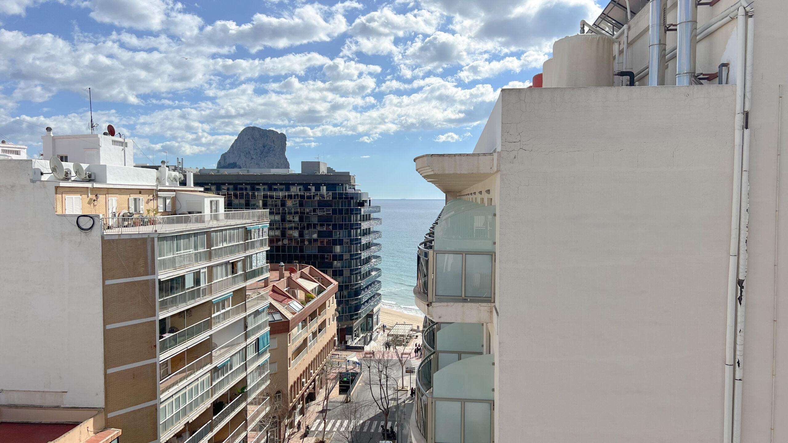 Partial sea views from IseaCalpe penthouse near Arenal Bol, Calpe