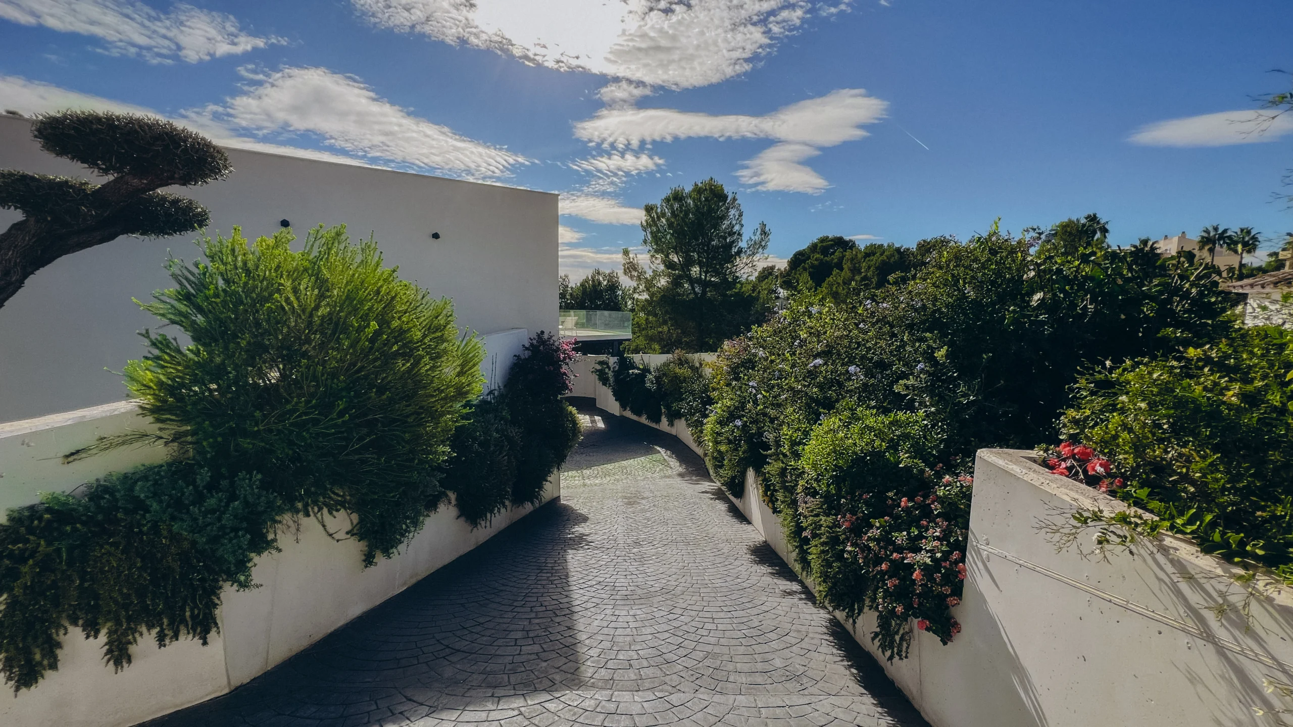 Private landscaped entrance pathway in luxury villa Galera del Mar Altea