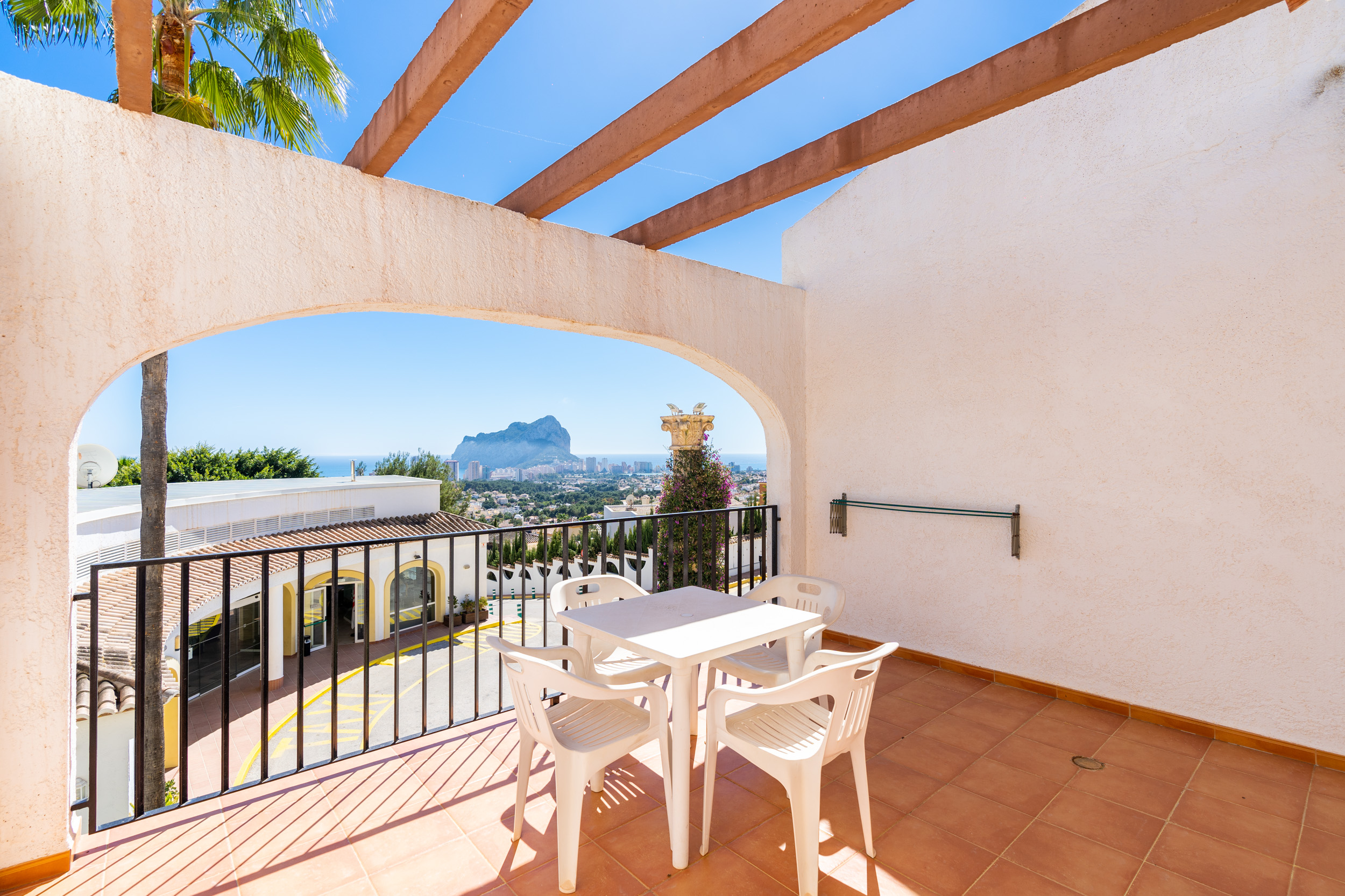 Panoramic Sea View Bunngalows for Sale in Calpe – Resort-Style Living Just 2.5 km from the Beach