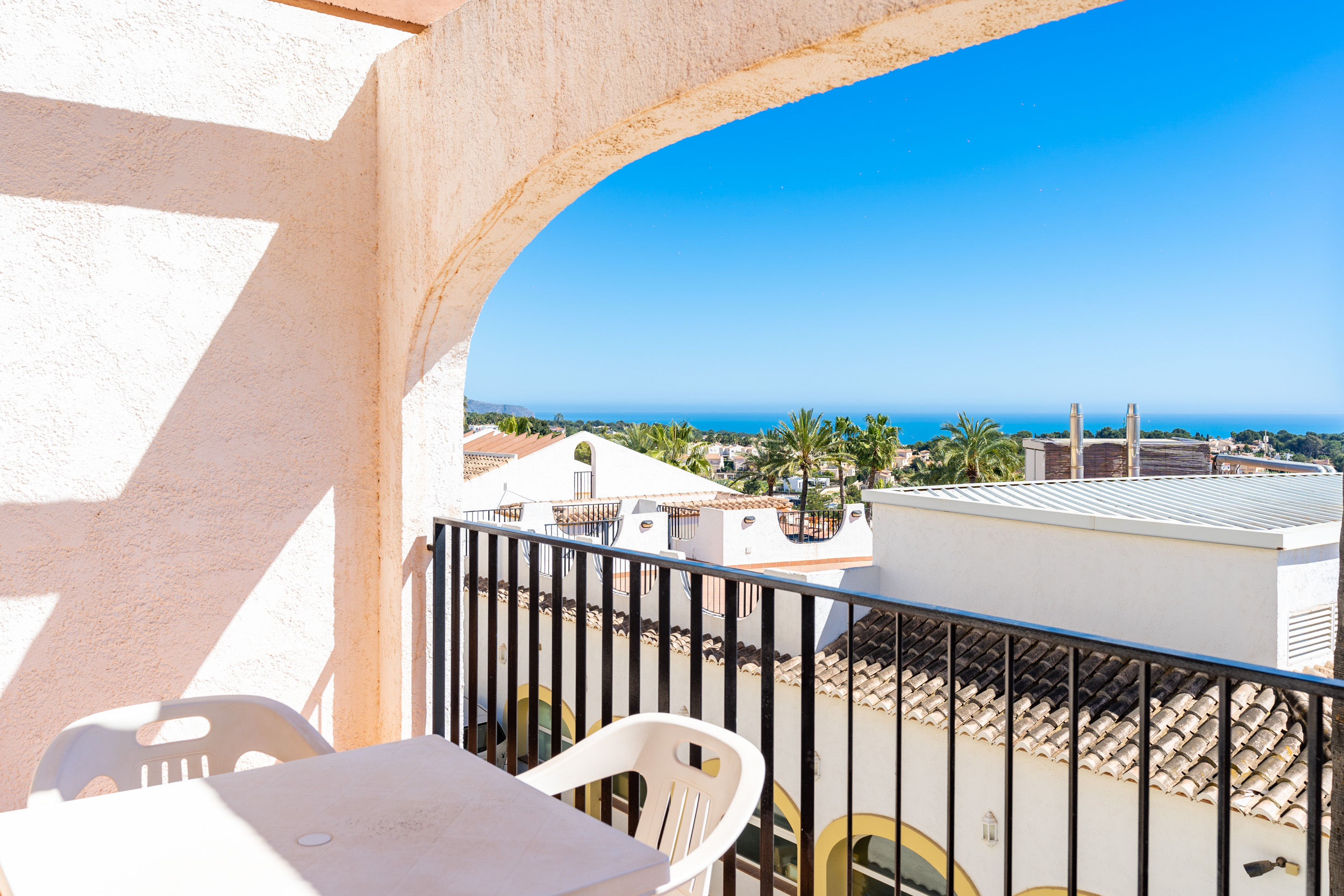 Panoramic Sea View Bunngalows for Sale in Calpe – Resort-Style Living Just 2.5 km from the Beach