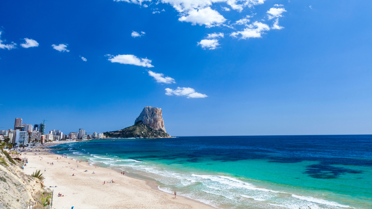 Renovated Sea View Apartment for Sale in La Muralla Roja, Calpe