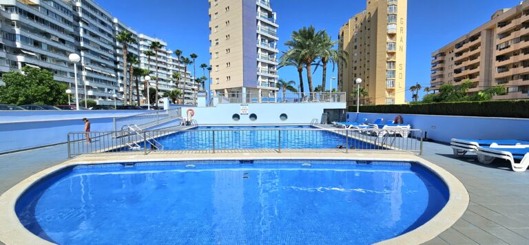 Modern Beachfront Duplex Penthouse with Panoramic Views, Calpe