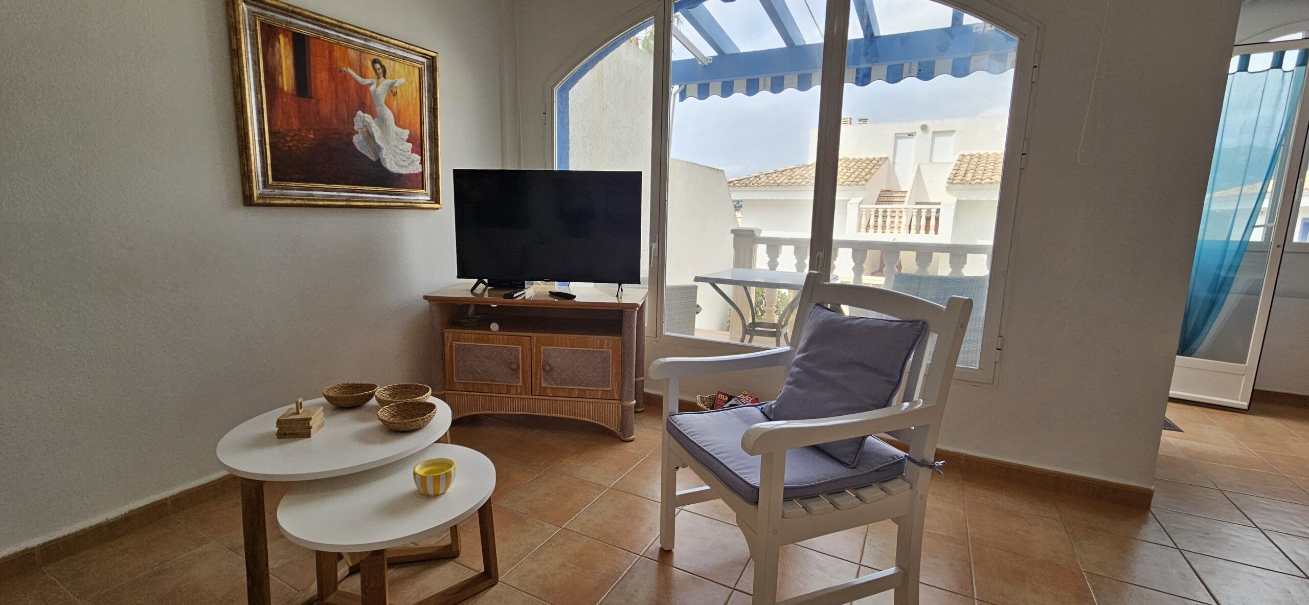 Bright Apartment with Spacious Private Terrace Near the Beach in a Popular Residential Complex, Calpe