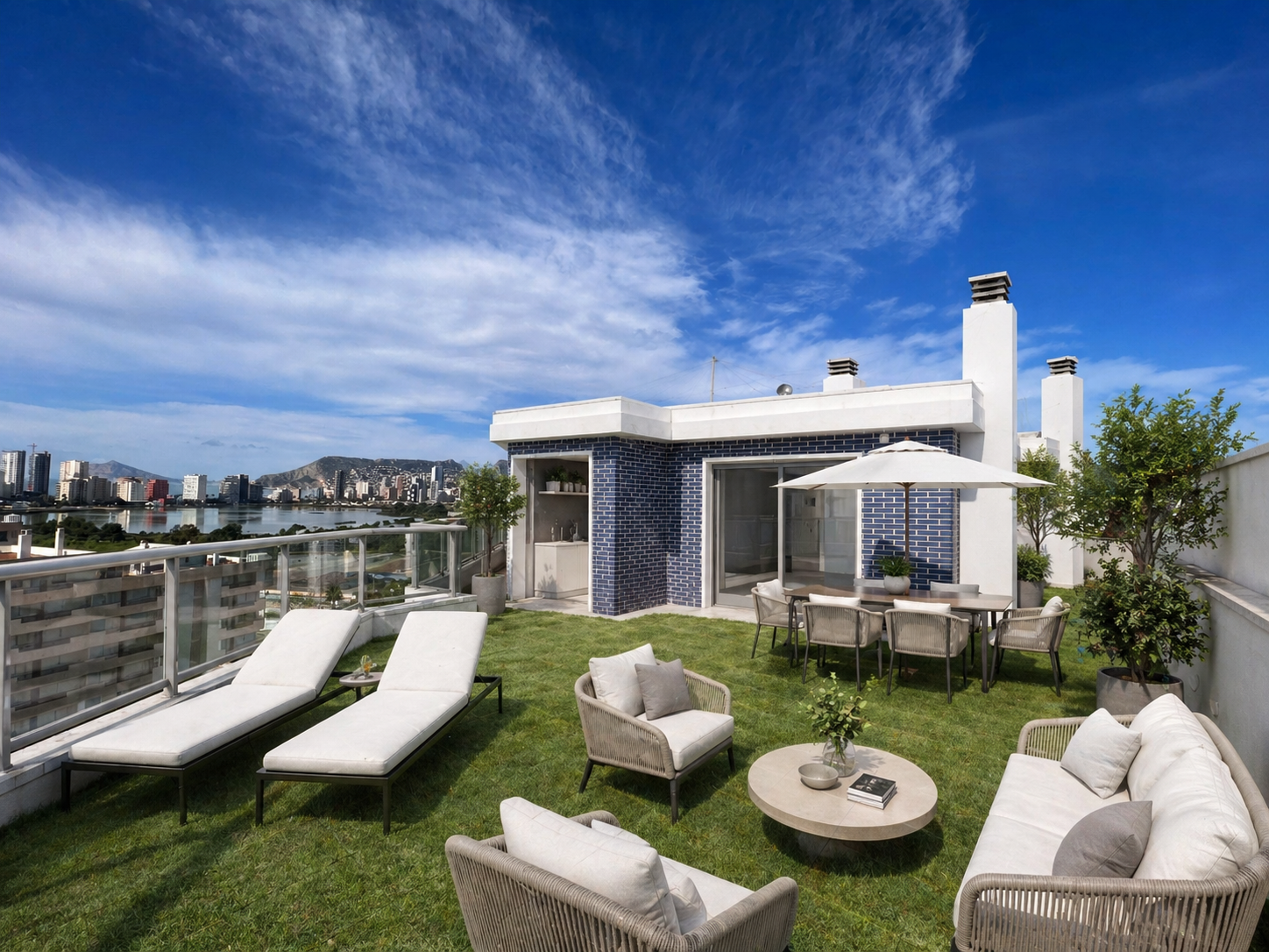 Modern Beachfront Duplex Penthouse with Panoramic Views, Calpe