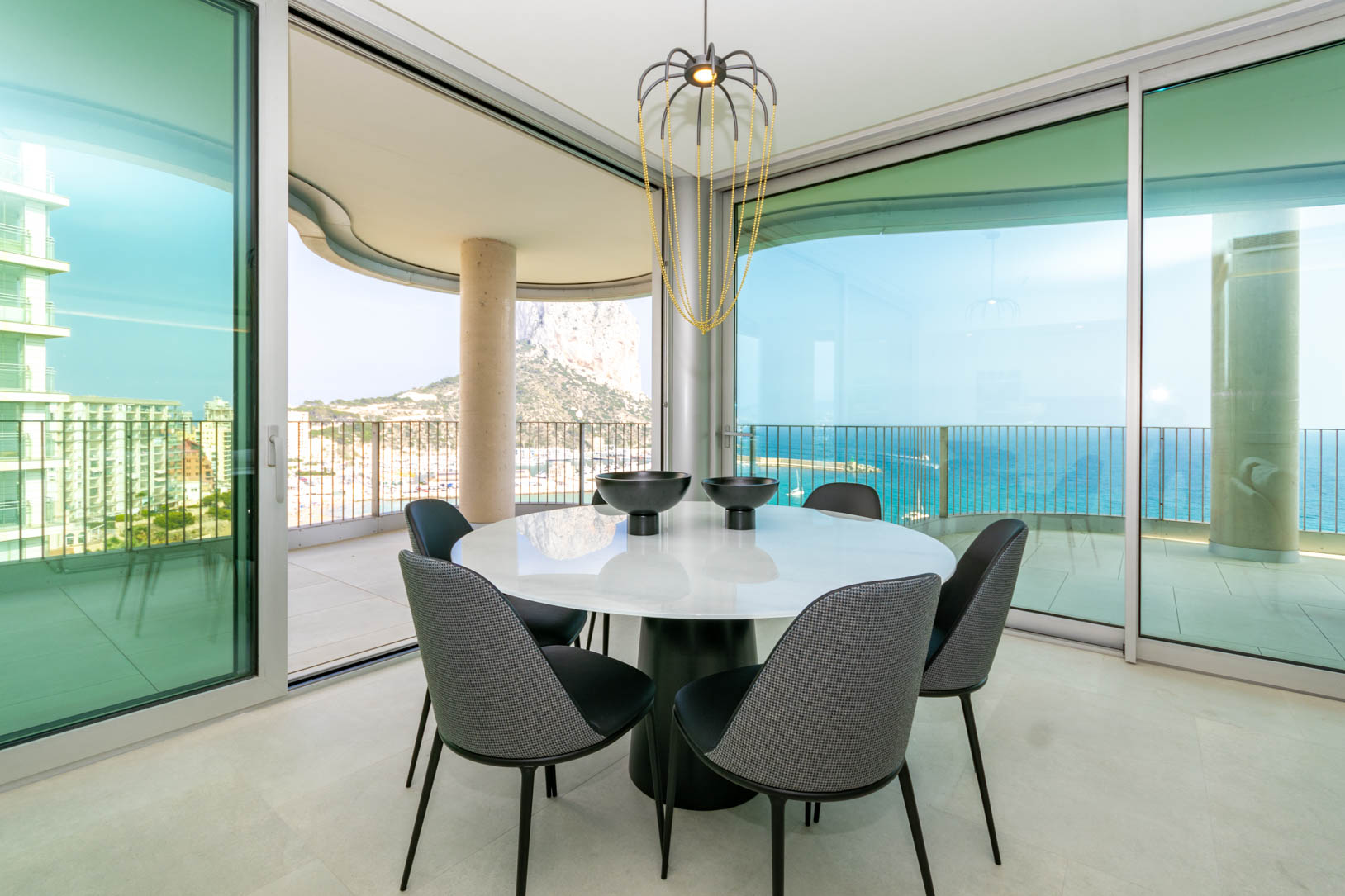 Frontline New Build Apartment in Arenal-Bol, Calpe