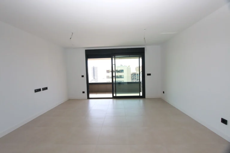 Bright room with terrace access inside luxury penthouse in Calpe