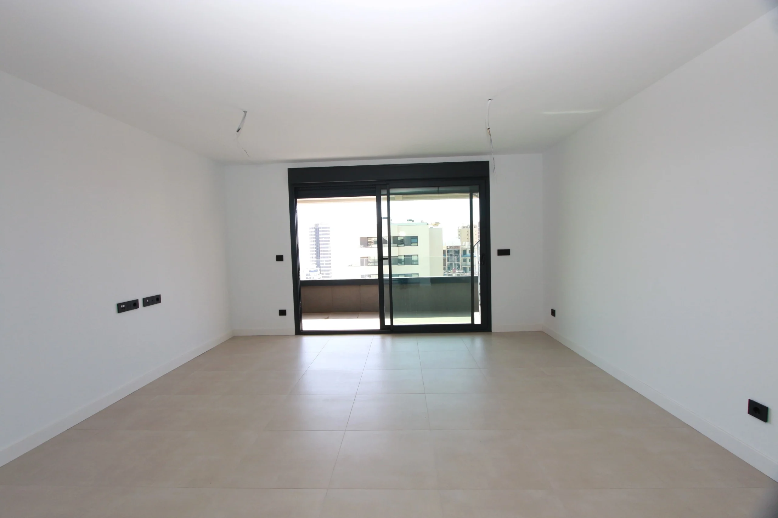 Bright room with terrace access inside luxury penthouse in Calpe