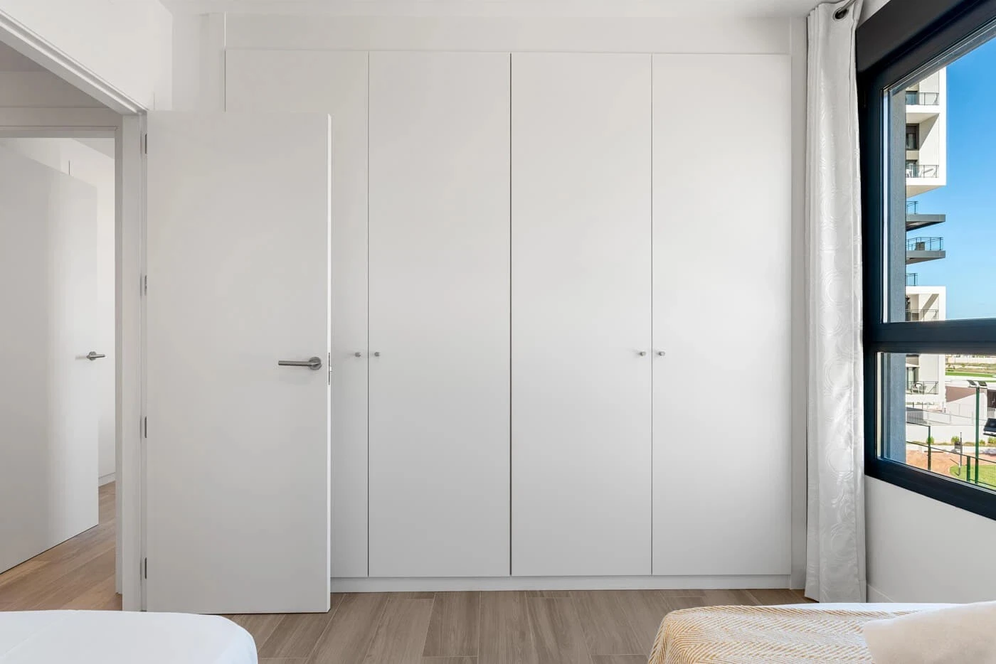 Built-in wardrobes in bedroom at apartment in Arenal-Bol, Calpe