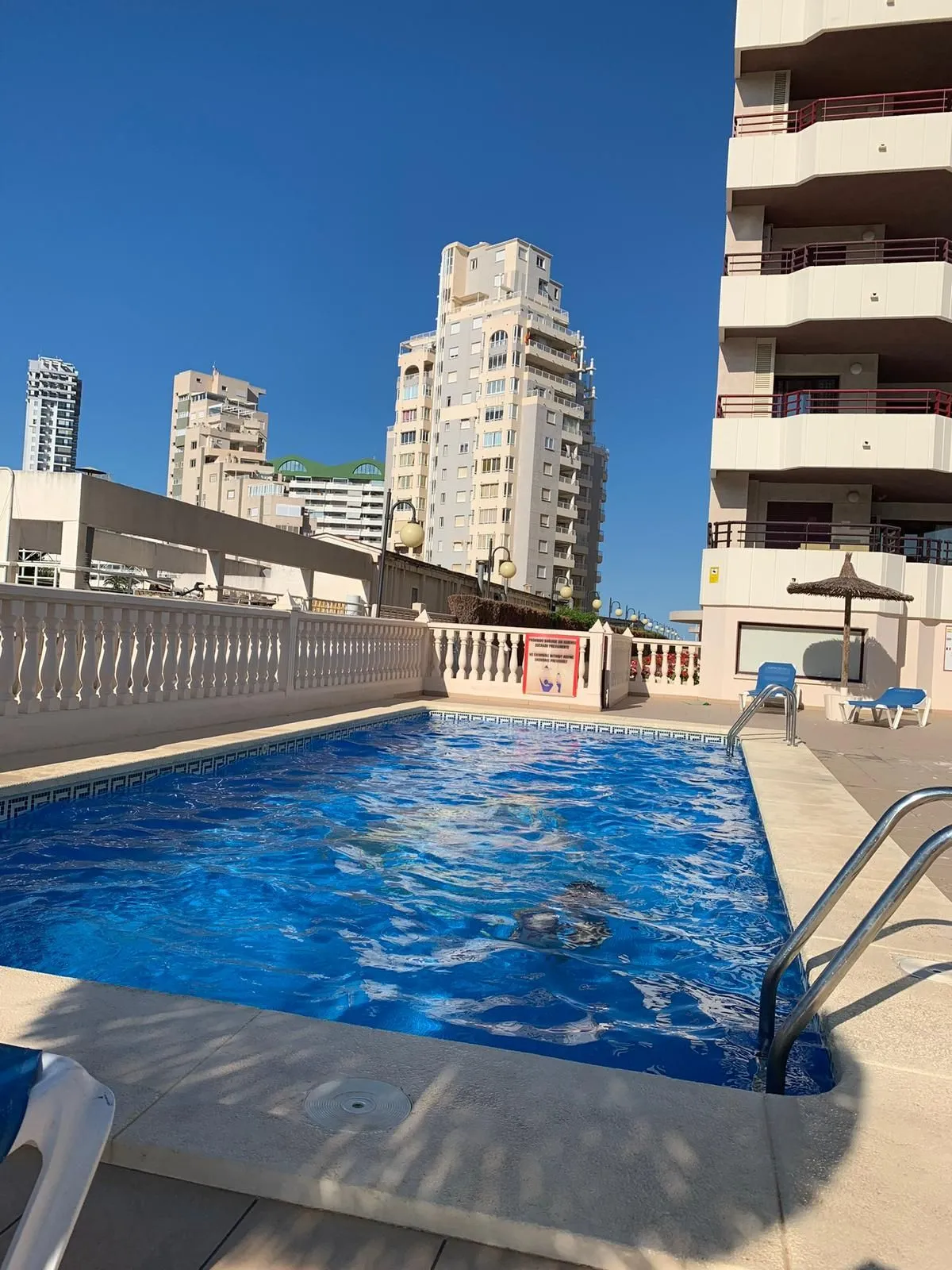 Communal swimming pool for duplex penthouse in La Fossa, Calpe