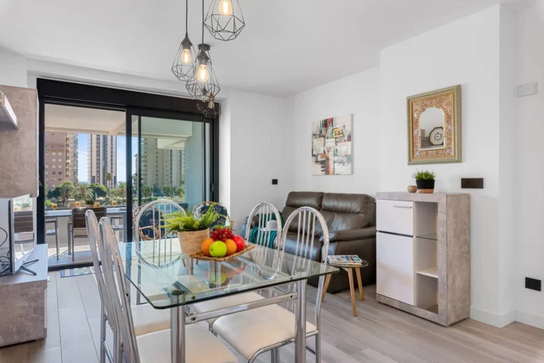 Dining area with direct terrace access in apartment in Arenal-Bol, Calpe