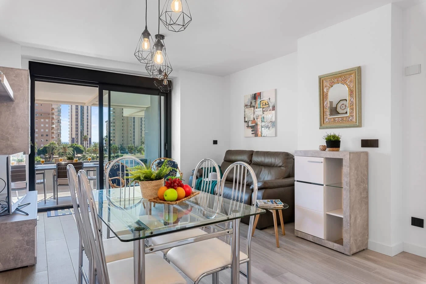Dining area with direct terrace access in apartment in Arenal-Bol, Calpe