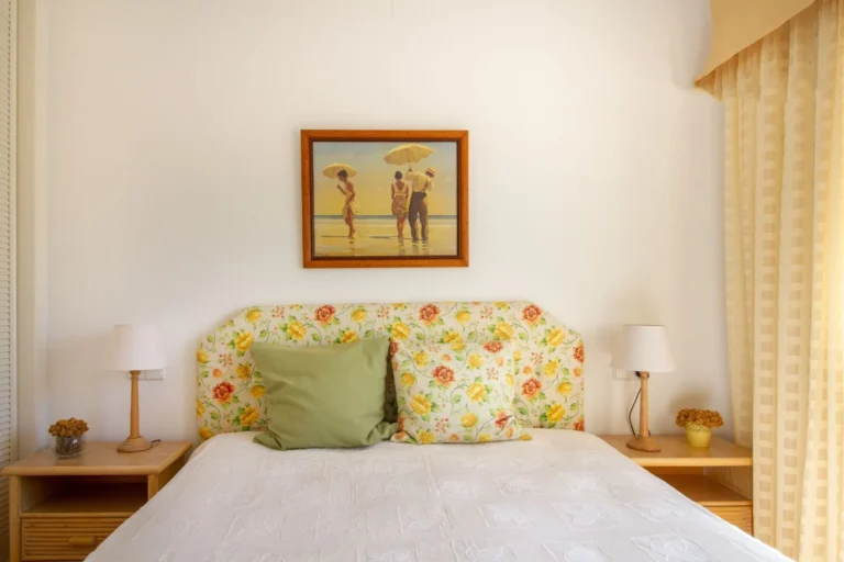 Double bedroom detail inside 3-bedroom bungalow in La Vallesa Calpe
