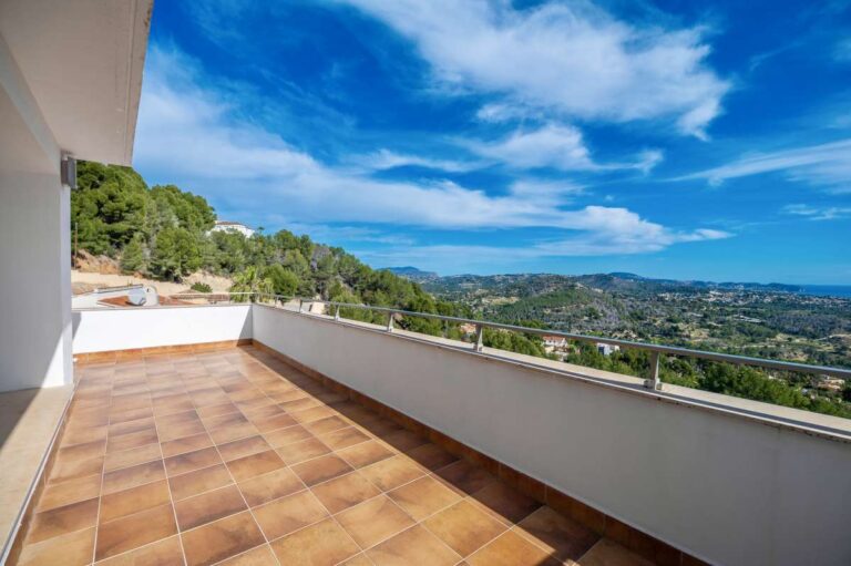 Large open terrace with mountain views at a modern spacious villa in Calpe.