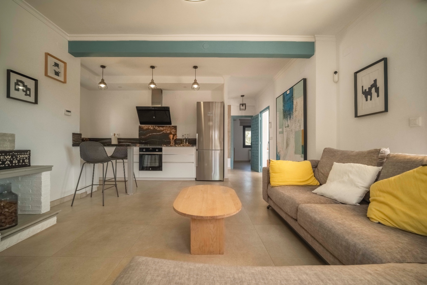Living area with breakfast bar at Ibiza-style villa in Calpe