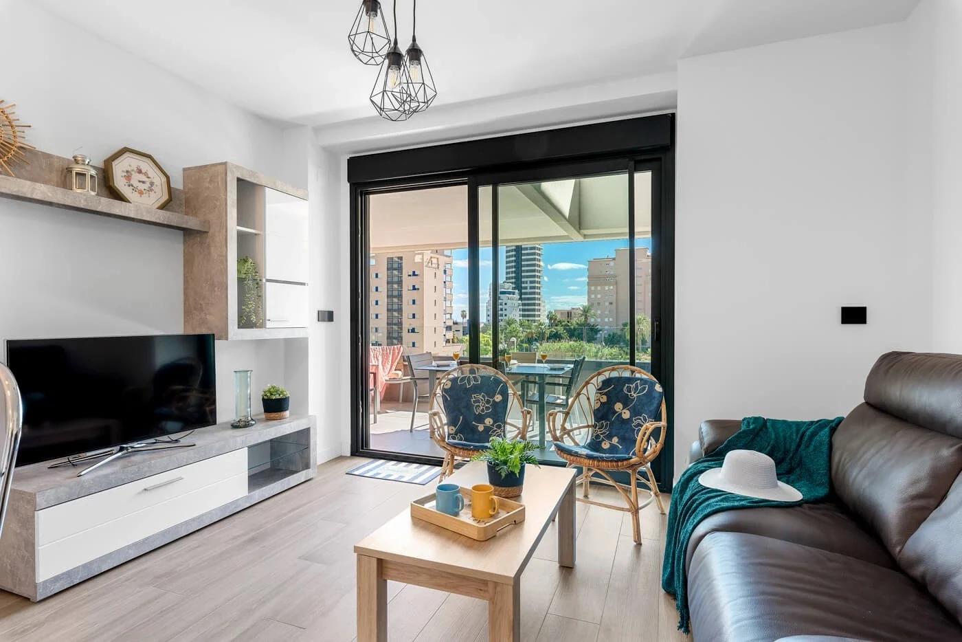 Living room with direct terrace access in apartment in Arenal-Bol, Calpe
