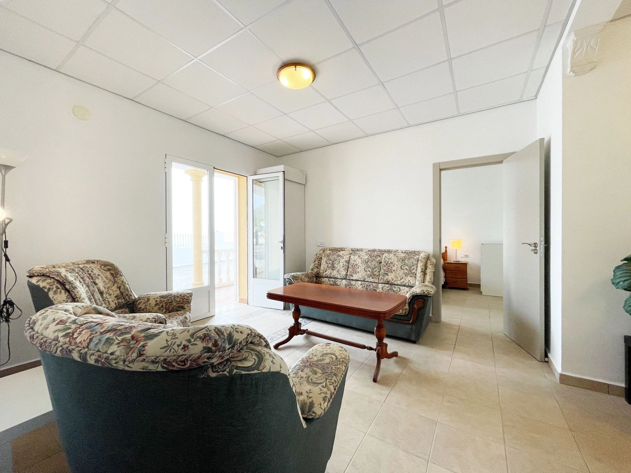 Living room with terrace access at detached villa in Calpe