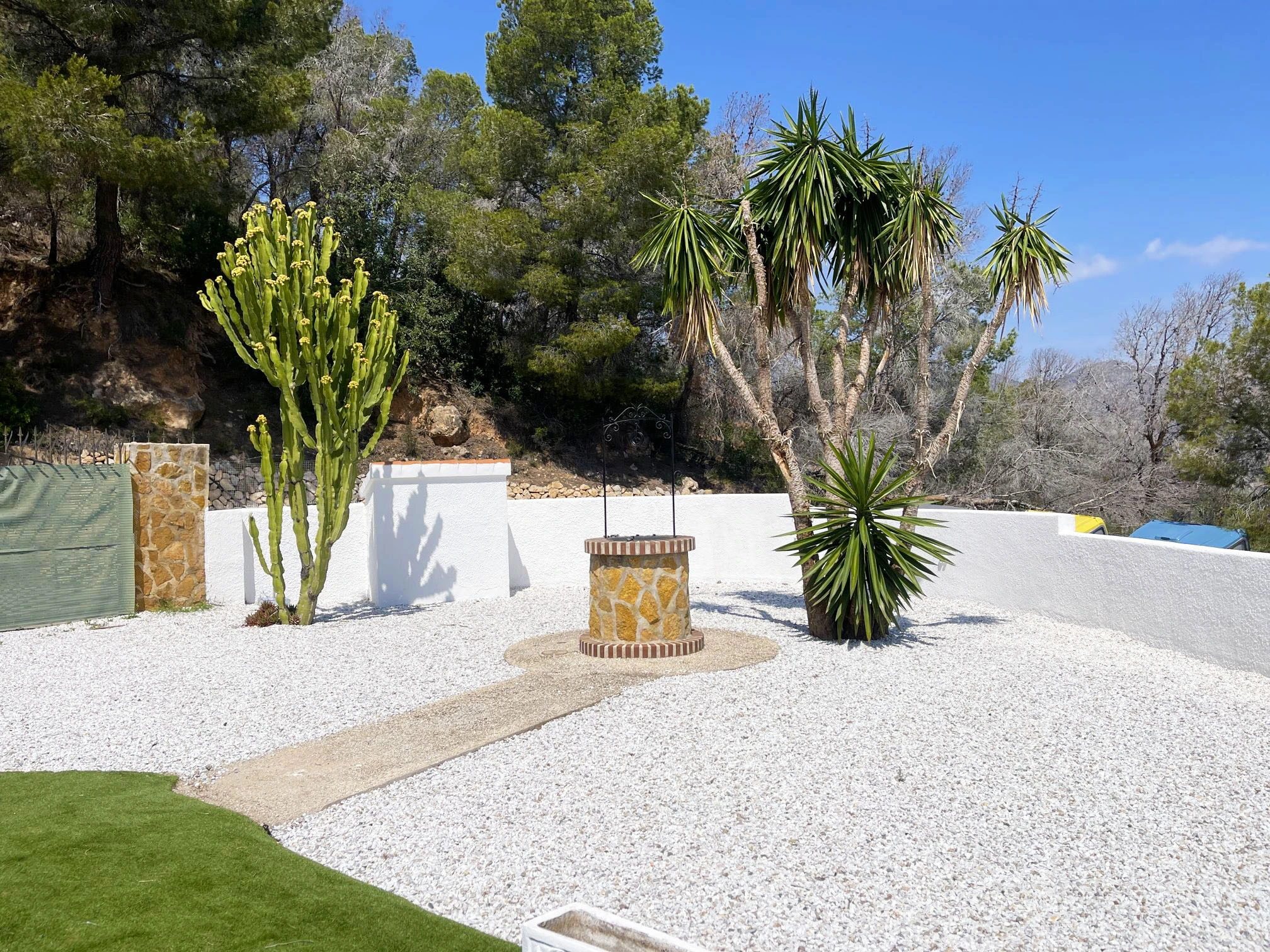 Low-maintenance Mediterranean garden at villa in Oltamar, Calpe