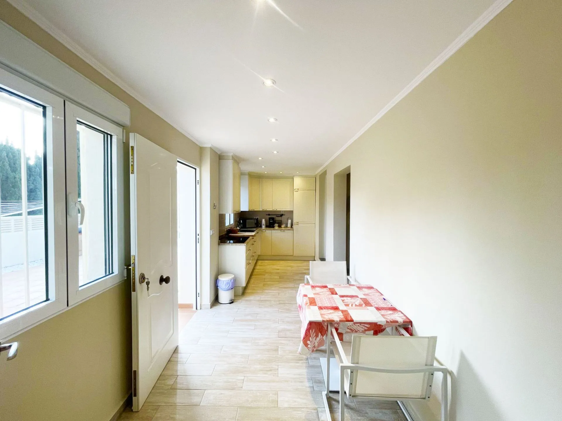Lower apartment dining area and kitchen at renovated villa in Calpe