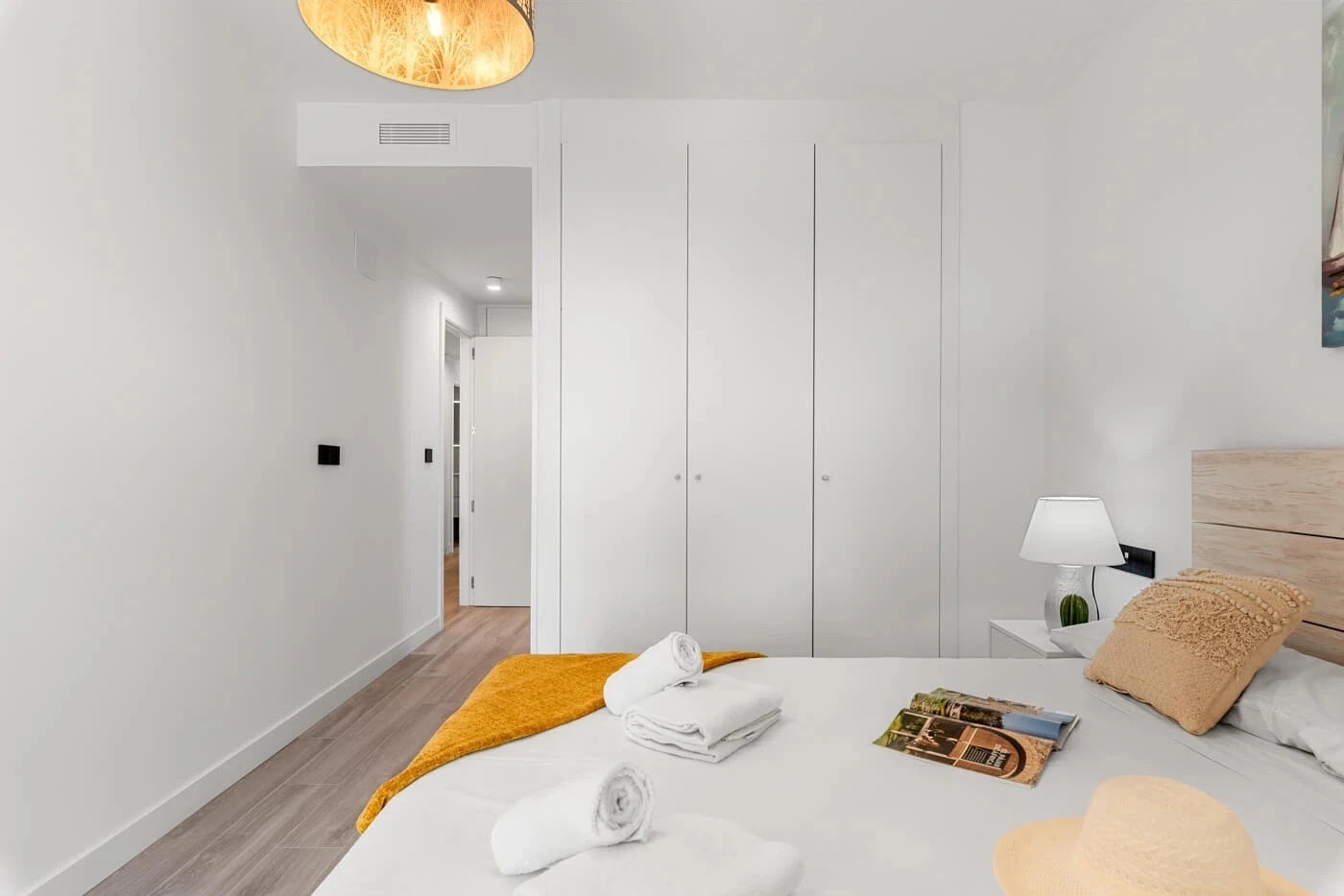 Main bedroom with built-in wardrobes in apartment in Arenal-Bol, Calpe