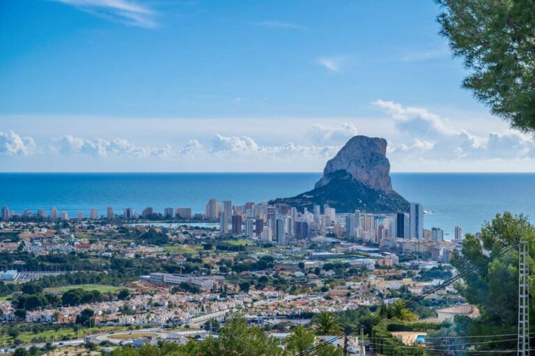 Panoramic sea views towards the Peñón de Ifach from a modern spacious villa in Calpe.