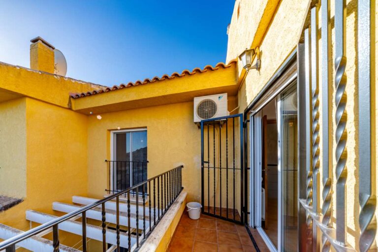 Private balcony at a semi-detached house in Calpe with terrace access and open views across the surrounding area
