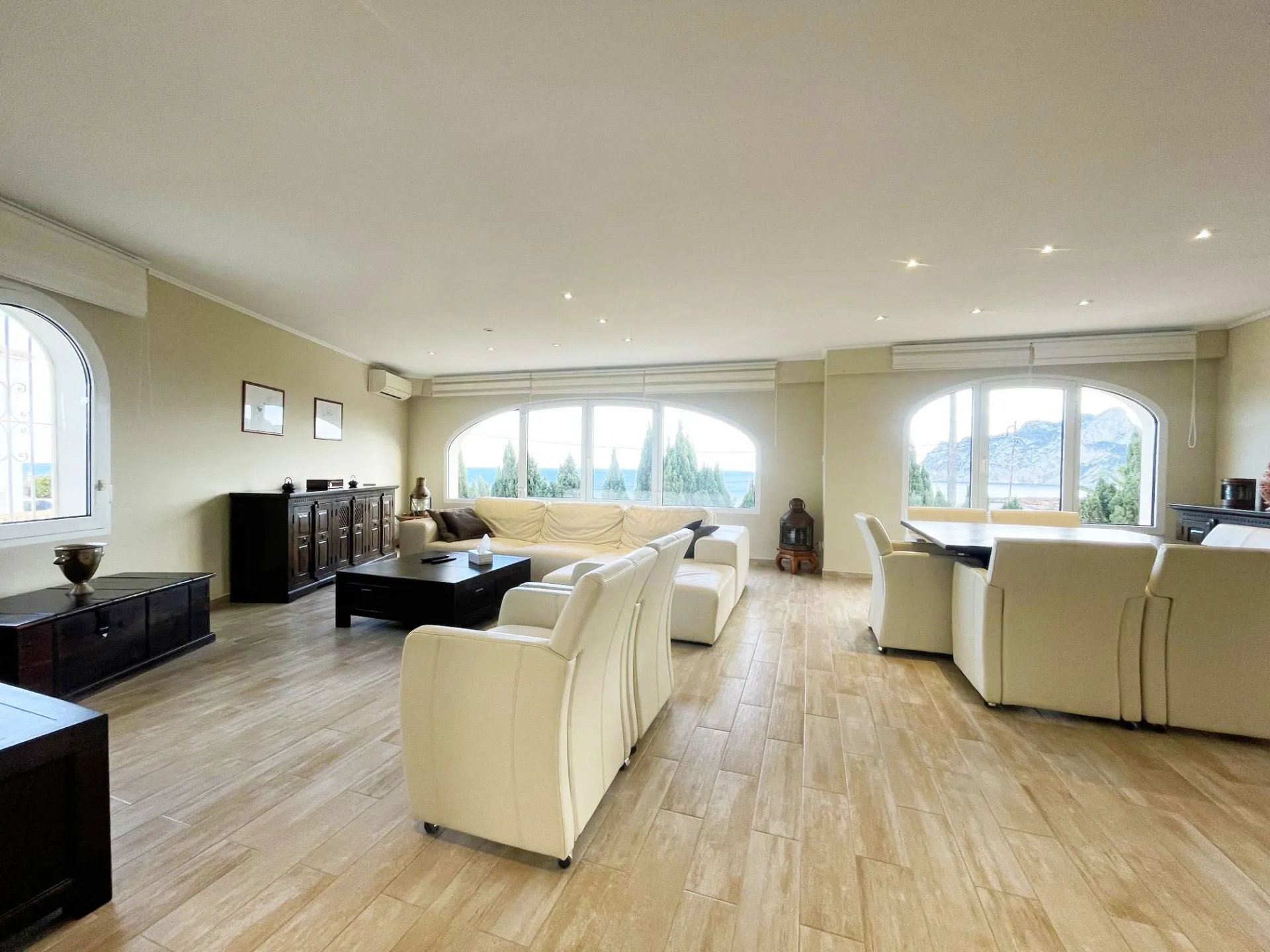 Spacious lounge with panoramic sea views at renovated villa in Calpe