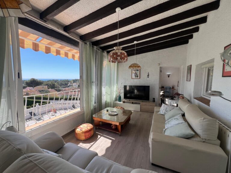 Upper living room with sea views at Mediterranean villa in Benissa